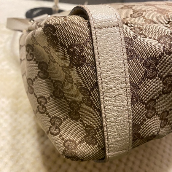 Pre-loved Gucci Abbey canvass - Picture 4 of 14